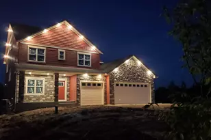 1467 46th St, Saint Joseph, WI 54025 - Photo 2