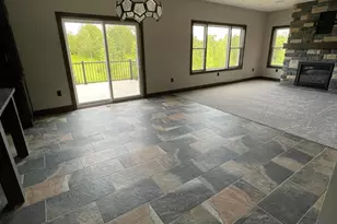 1467 46th St, Saint Joseph, WI 54025 - Photo 10