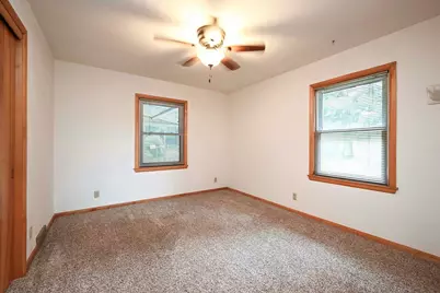625 Terry Lane, Winona, MN 55987 - Photo 8