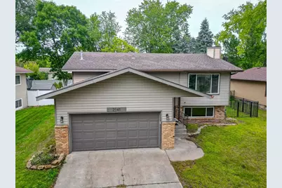 2041 Northway Circle, Saint Cloud, MN 56303 - Photo 2
