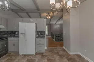 2041 Northway Cir, Saint Cloud, MN 56303 - Photo 14