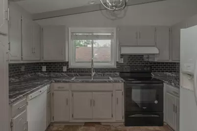 2041 Northway Circle, Saint Cloud, MN 56303 - Photo 12
