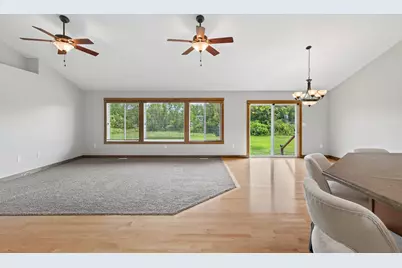 439 Jordyn Lane, Hudson, WI 54016 - Photo 4