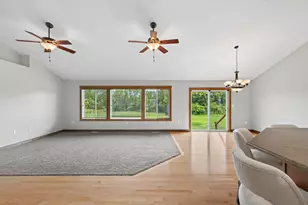 439 Jordyn Ln, Hudson, WI 54016 - Photo 4