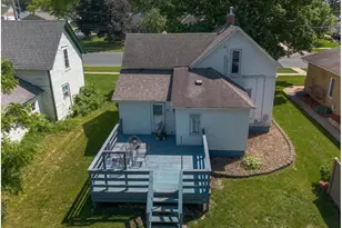 203 3rd St SW, Stewartville, MN 55976 - Photo 4