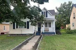 203 3rd St SW, Stewartville, MN 55976 - Photo 2