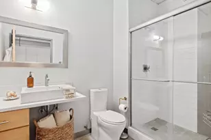 250 Park Ave, Minneapolis, MN 55415 - Photo 8