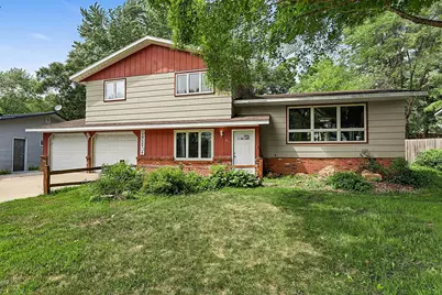 811 2nd Street N, Cold Spring, MN 56320 - Photo 2