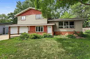 811 2nd St N, Cold Spring, MN 56320 - Photo 2