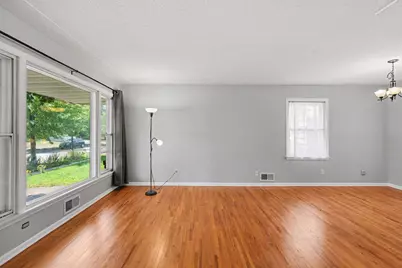 1937 Morgan Avenue, Saint Paul, MN 55116 - Photo 8