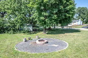 1401 Raleigh Dr, Burnsville, MN 55337 - Photo 26