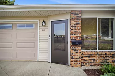 211 4th Avenue NW, Blooming Prairie, MN 55917 - Photo 2