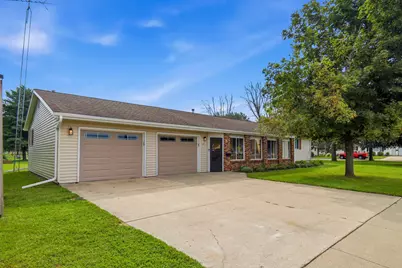 211 4th Avenue NW, Blooming Prairie, MN 55917 - Photo 40