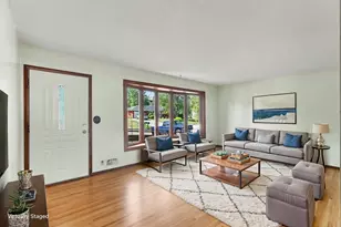217 Dawn Ave, Shoreview, MN 55126 - Photo 4