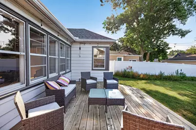 1482 Idaho Avenue W, Falcon Heights, MN 55108 - Photo 18