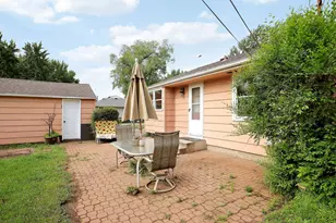 10519 Thomas Ave S, Bloomington, MN 55431 - Photo 38