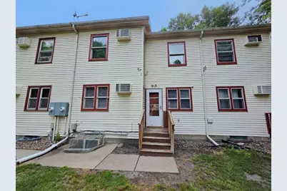 913 Marion Street, Saint Paul, MN 55117 - Photo 2