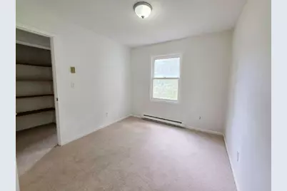 913 Marion Street, Saint Paul, MN 55117 - Photo 16