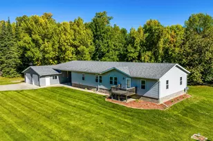 12998 Idlewild Dr NE, Bemidji, MN 56601 - Photo 8