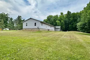 12998 Idlewild Dr NE, Bemidji, MN 56601 - Photo 8