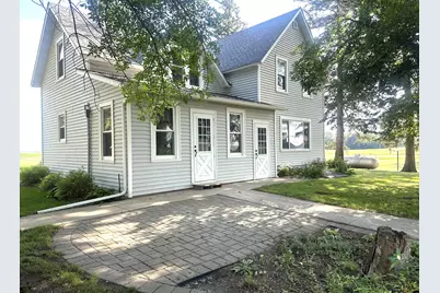 5010 20th Street SW, Montevideo, MN 56265 - Photo 2
