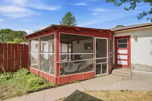 1973 Maryland Ave E, Saint Paul, MN 55119 - Photo 48