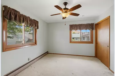 1973 Maryland Avenue E, Saint Paul, MN 55119 - Photo 16