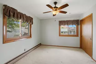 1973 Maryland Ave E, Saint Paul, MN 55119 - Photo 16