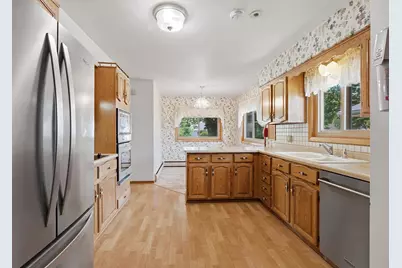 1973 Maryland Avenue E, Saint Paul, MN 55119 - Photo 10