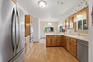 1973 Maryland Ave E, Saint Paul, MN 55119 - Photo 10