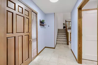 5611 Maves Trail SE, Prior Lake, MN 55372 - Photo 4