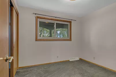2292 Hennepin Avenue N, Glencoe, MN 55336 - Photo 16