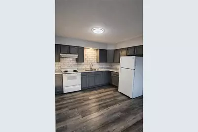 102 Lake Avenue S #8, Spicer, MN 56288 - Photo 2