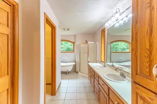 18400 Shorewood Ct NW, Bemidji, MN 56601 - Photo 16