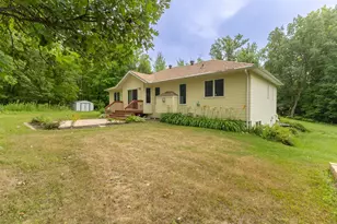 18400 Shorewood Ct NW, Bemidji, MN 56601 - Photo 52