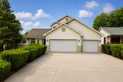 4602 Pierce Street NE, Columbia Heights, MN 55421 - Photo 1