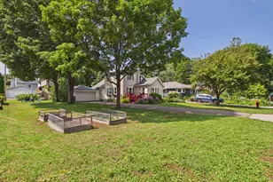 1887 Malvern St, Lauderdale, MN 55113 - Photo 2