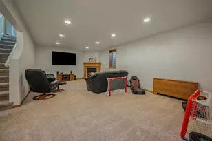 128 Clover Ln, Mankato, MN 56001 - Photo 18