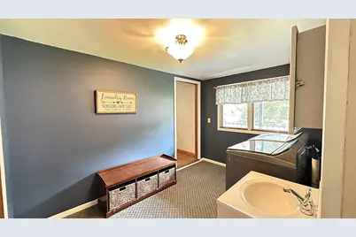 237 E Dahlstrom Avenue, Appleton, MN 56208 - Photo 4