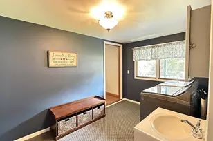 237 E Dahlstrom Ave, Appleton, MN 56208 - Photo 4