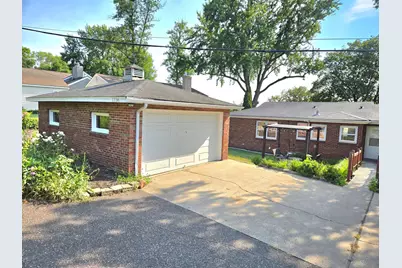 1736 E Shore Drive, Maplewood, MN 55109 - Photo 36