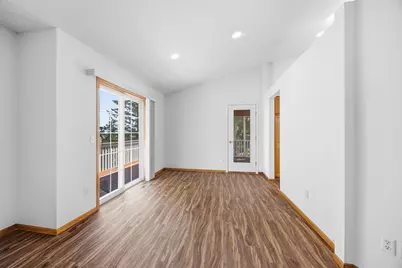16036 Goodview Court, Lakeville, MN 55044 - Photo 8