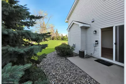 17397 Glacier Way, Lakeville, MN 55044 - Photo 4