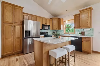 600 Topaz Lane, Hudson, WI 54016 - Photo 4