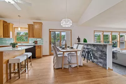 600 Topaz Lane, Hudson, WI 54016 - Photo 8