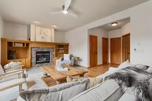 600 Topaz Ln, Hudson, WI 54016 - Photo 4