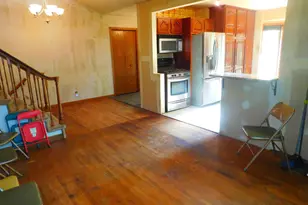 2091 Oakridge St, Saint Paul, MN 55119 - Photo 8