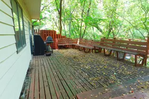 2091 Oakridge St, Saint Paul, MN 55119 - Photo 48