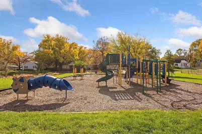 5101 56th Avenue N, Crystal, MN 55429 - Photo 22