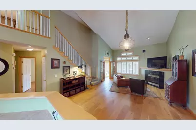 915 Kimberly Lane, Chanhassen, MN 55317 - Photo 4